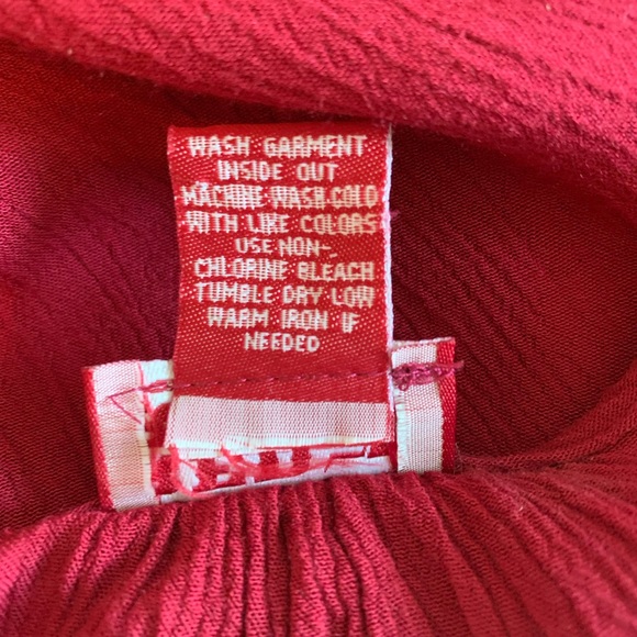 Red Ranch Blouse - Picture 5 of 5